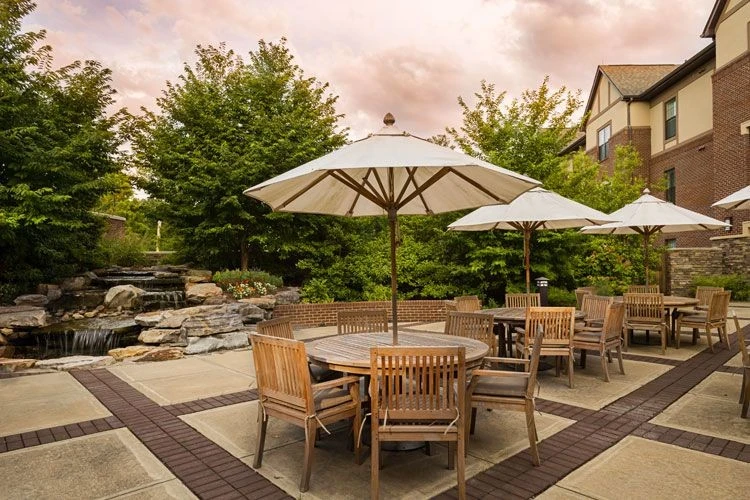 Danberry at Inverness Outside Garden 44 1711659916